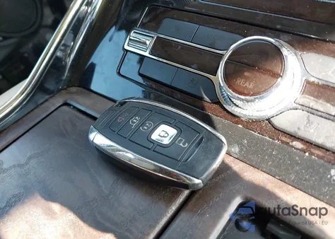 2018 Lincoln Navigator L Reserve из США, поврежденный, VIN 5LMJJ3LT1JEL03195